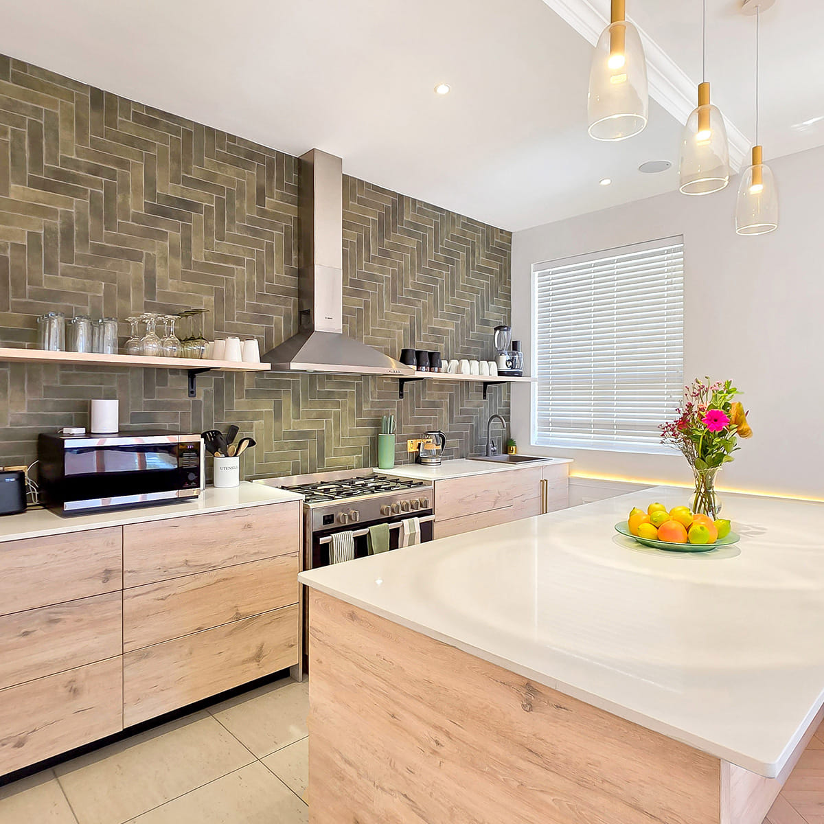 Fully equipped kitchen