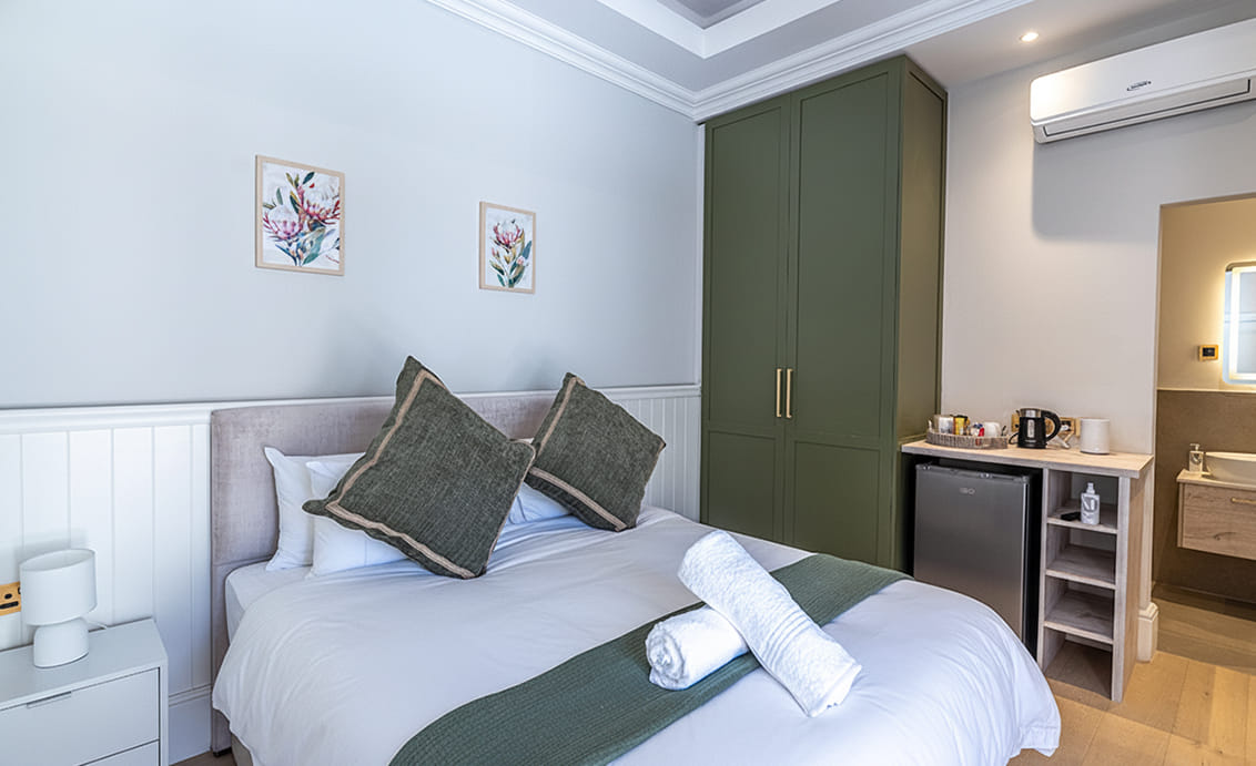 Bedroom 5