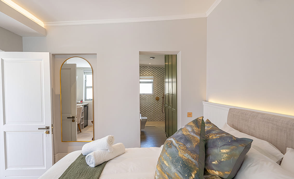 Bedroom 6